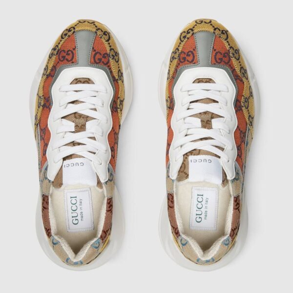 13424942883773646 GG running shoes02