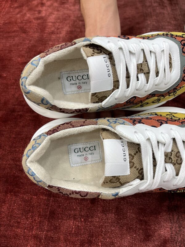 13424942934275600 GG running shoes02