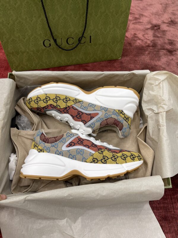 13424942994353510 GG running shoes02