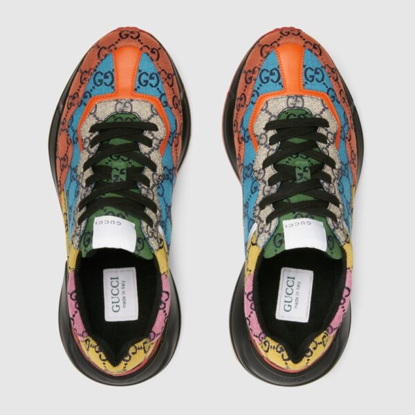 GG running shoes