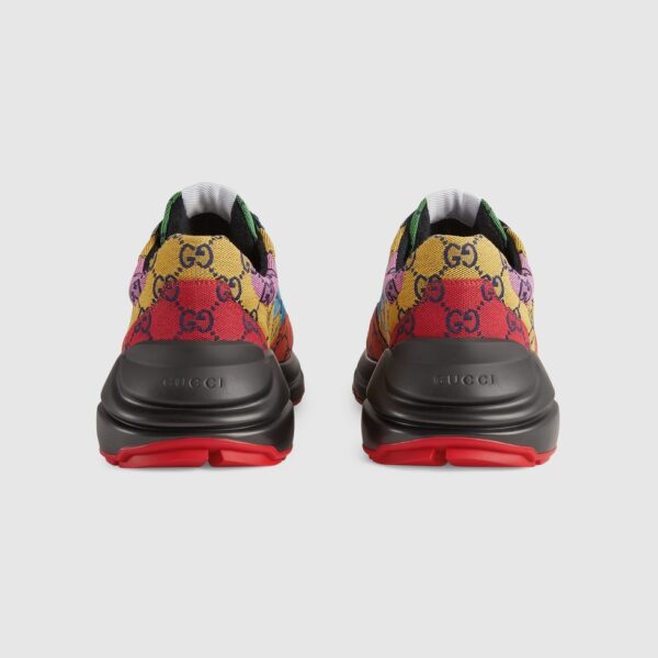 GG running shoes