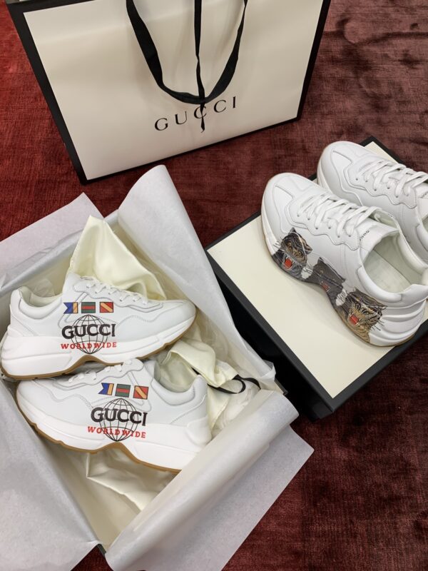 13424944740618960 Gucci Rhyton